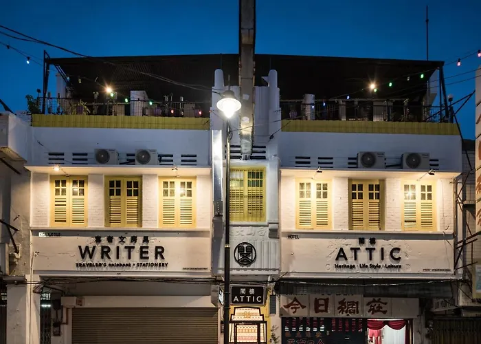 Attic Hotel